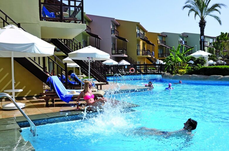 Hotel Silence Beach Resort - All Inclusive
