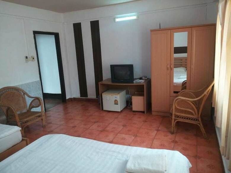 Hostal Haysoke Guesthouse