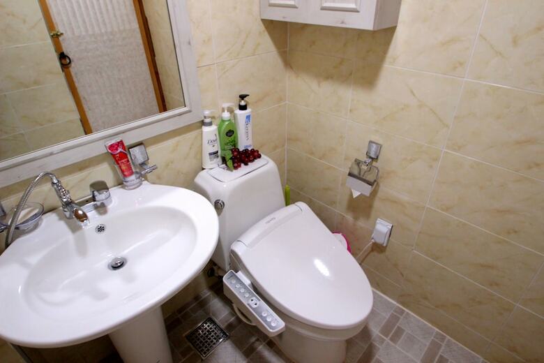 Hotel Happiness Full Guesthouse