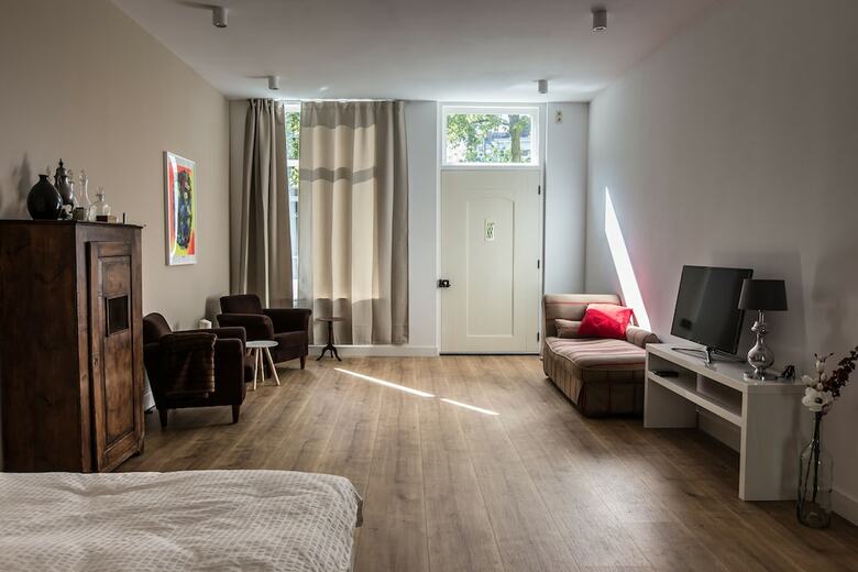 Apartamentos Park43