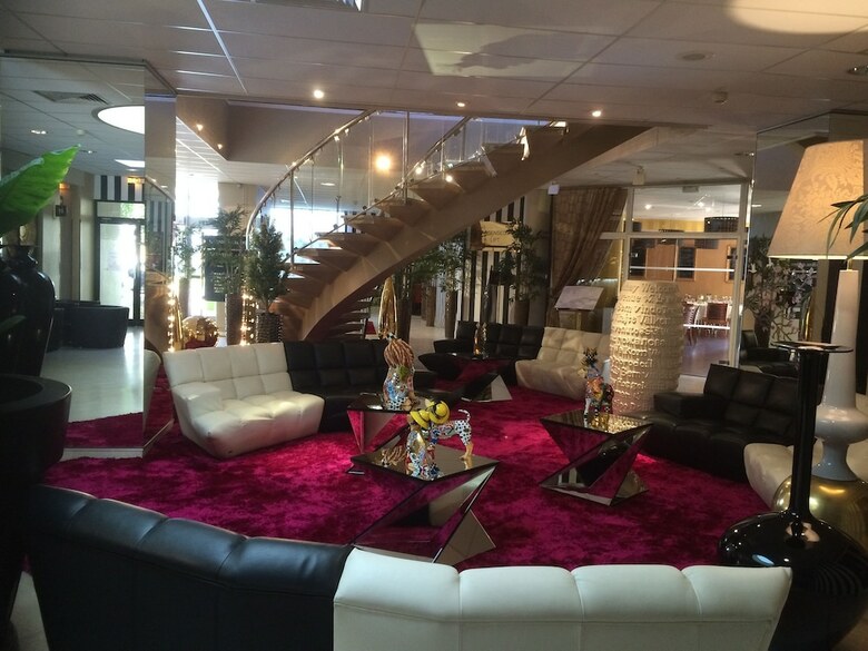 Hotel Grand H�tel De N�mes