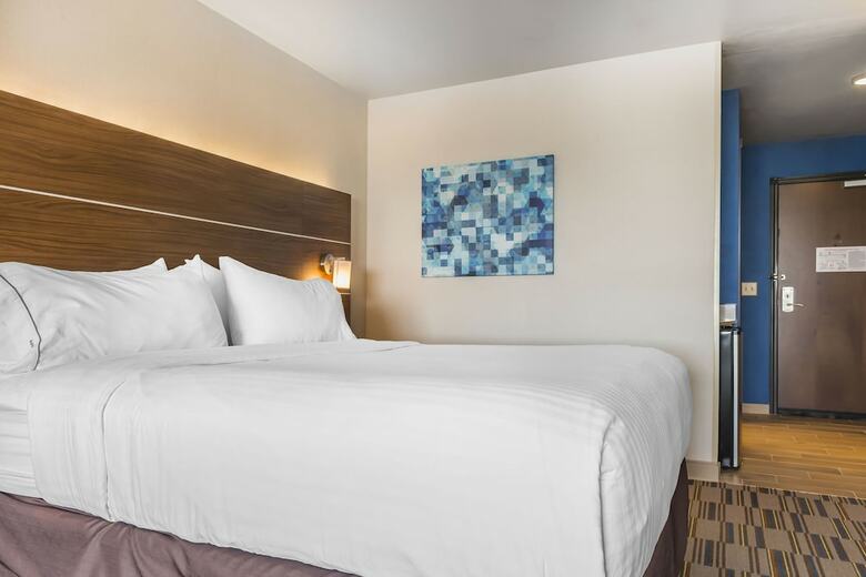 Hotel Holiday Inn Express & Suites Clarion