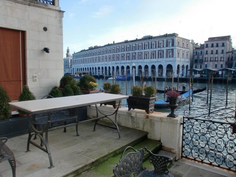 Grimaldi Apartments - Hermitage