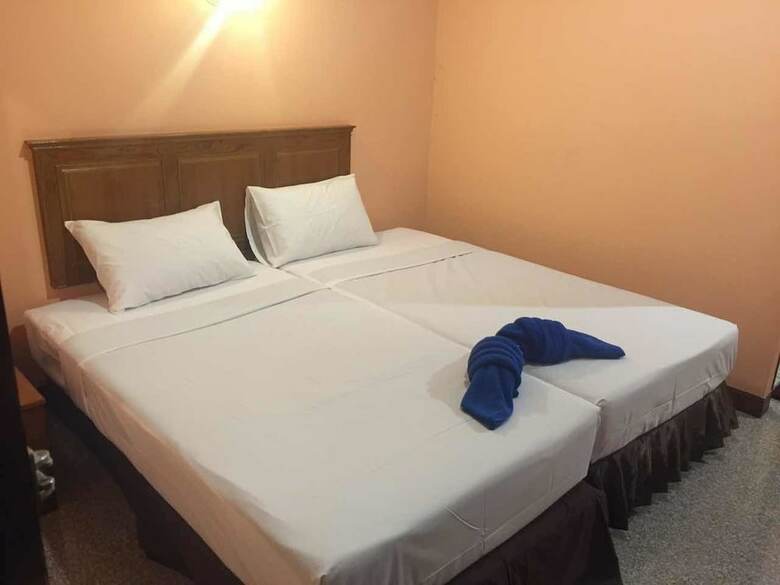 Hostal Lanta Sabai Hotel & Bungalows