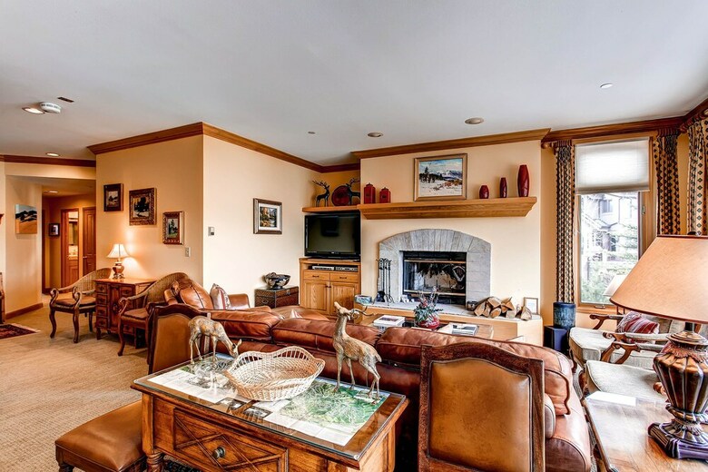 Highlands Westview By East West Hospitality