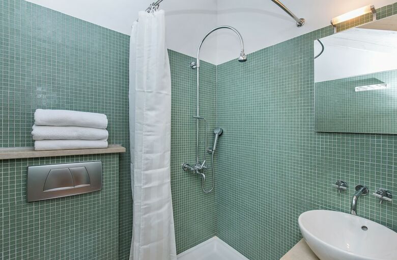 Old Town Apartments By Irundo