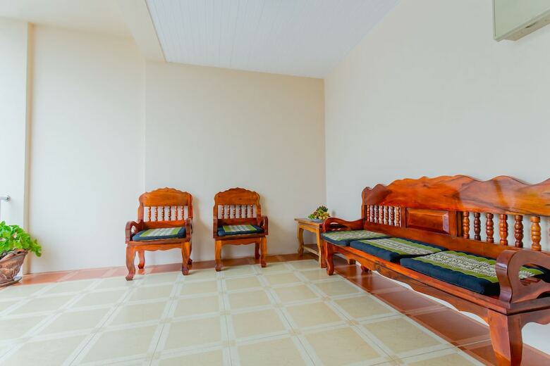 Hotel R.k. Guesthouse