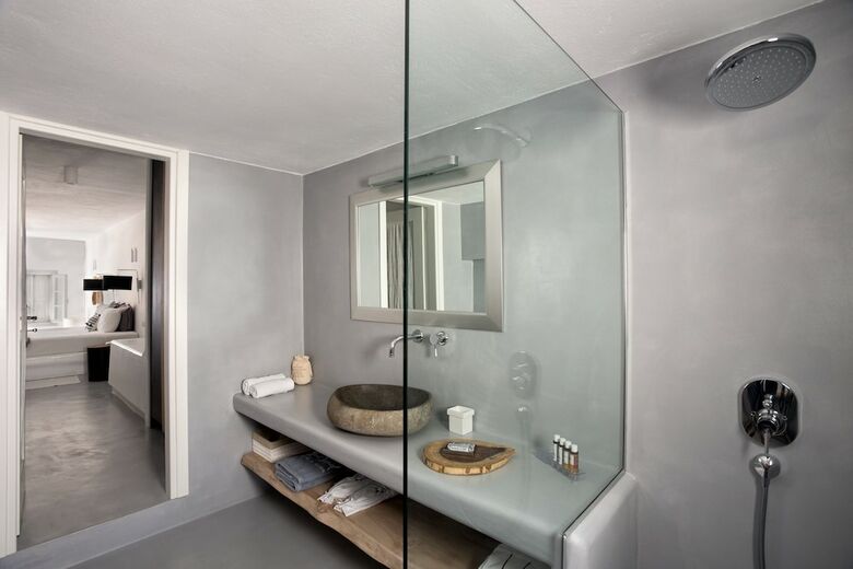 Blue Sand Boutique Hotel & Suites
