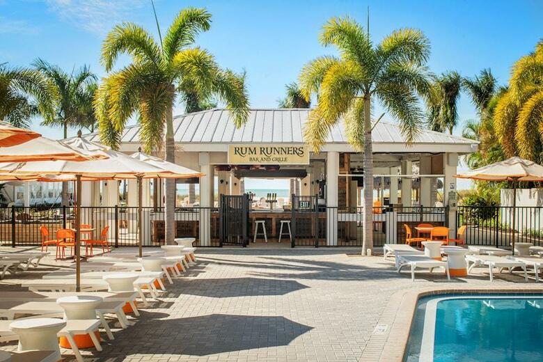 Hotel Sirata Beach Resort
