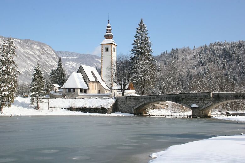 Hotel Jezero