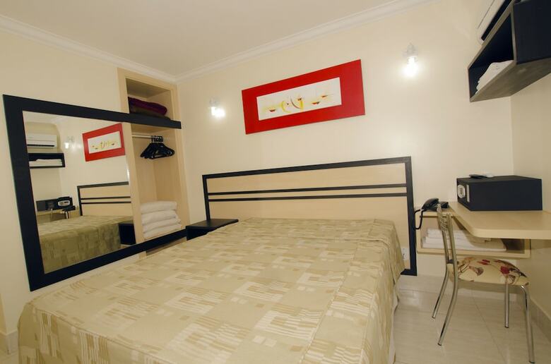 Hotel Diroma Resort