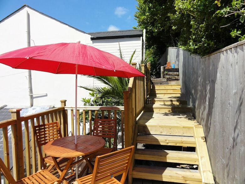 Brunswick Holiday Apartments