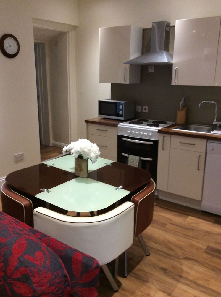 Brunswick Holiday Apartments