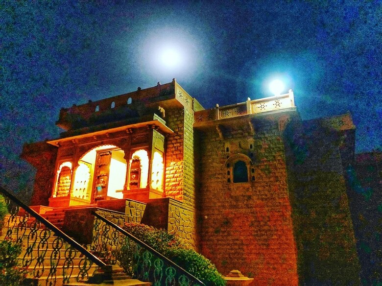 Hotel Rawal Kot