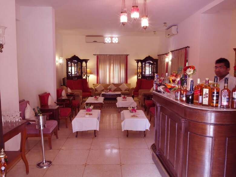 Hotel Rawal Kot