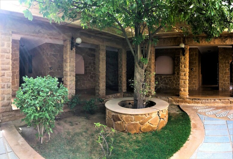 Hotel Rawal Kot