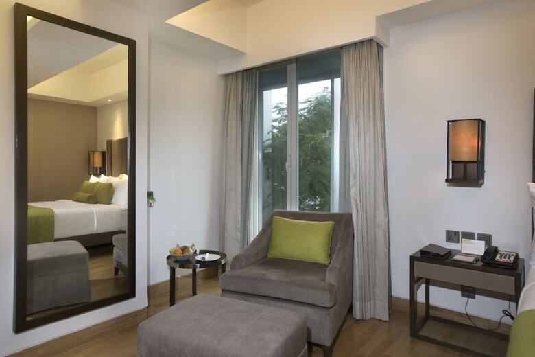 Hotel The Way Dhaka