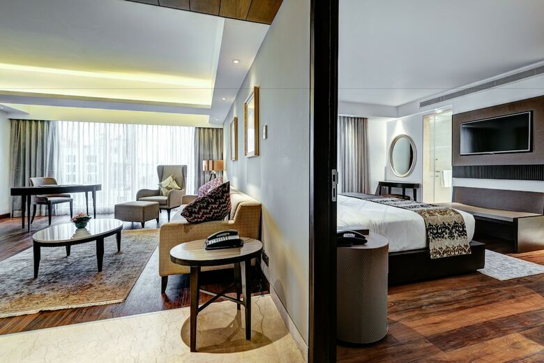 Hotel The Way Dhaka
