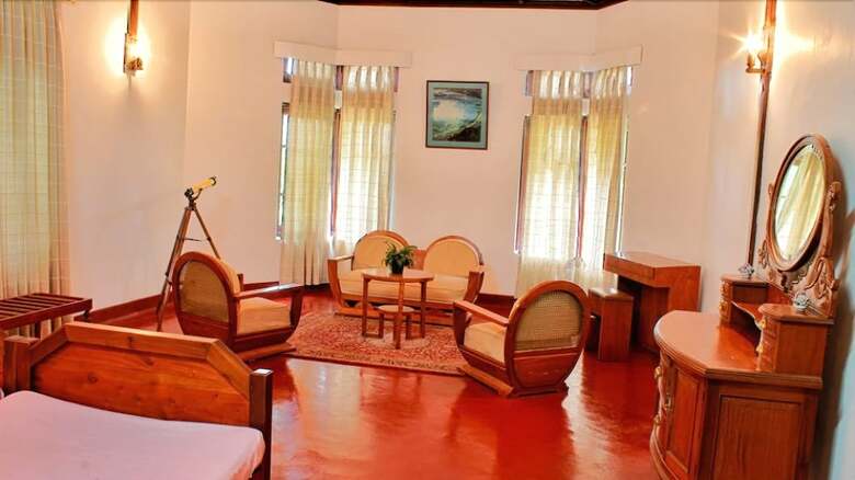 Hotel Ancoombra Tea Estate Bungalow