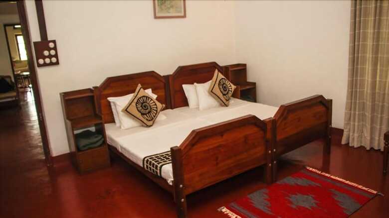 Hotel Ancoombra Tea Estate Bungalow