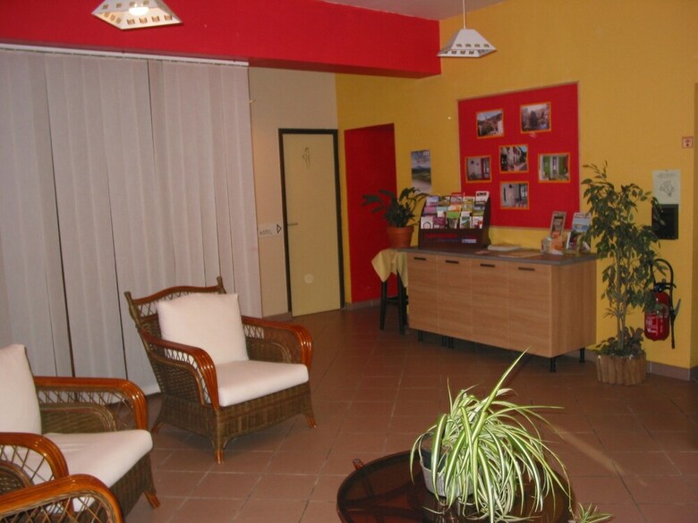 Hotel H�tel Restaurant Le Dristan