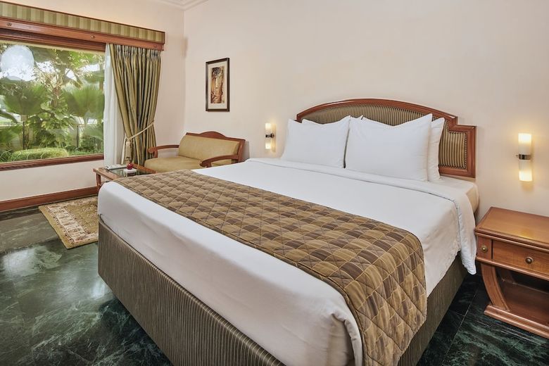 Hotel The Ummed Ahmedabad