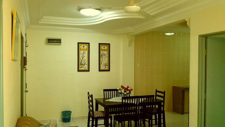 Kpw At Royal Lily Apartment