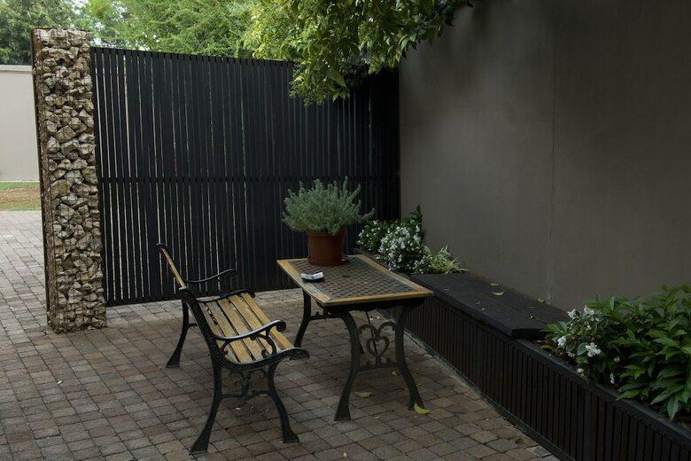 Hotel Cottonwood Guesthouse