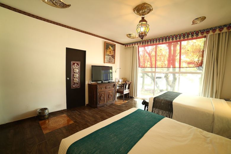 Bed & Breakfast Casa Anzures Suites