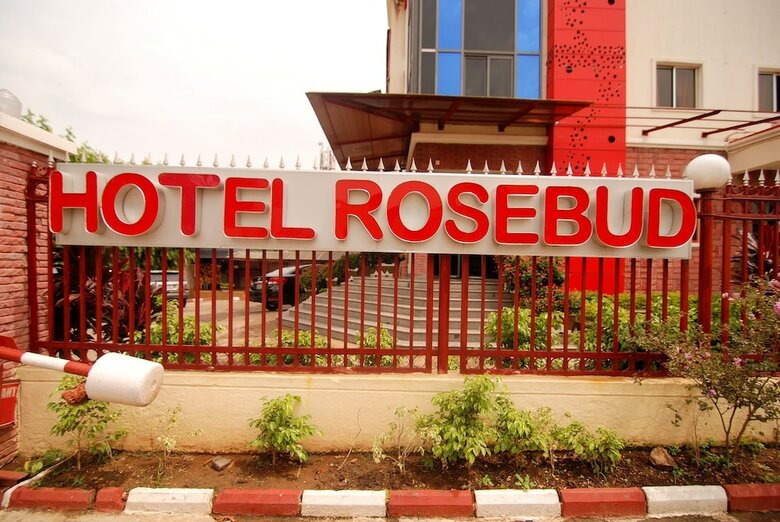 Hotel Rosebud
