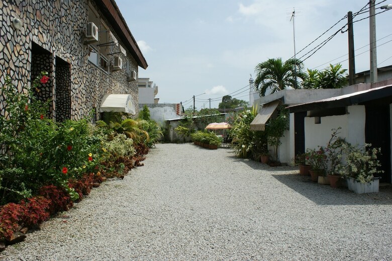 Sun Set Hotel