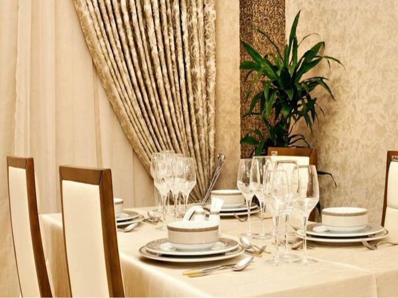 Paradise Hotel Baku
