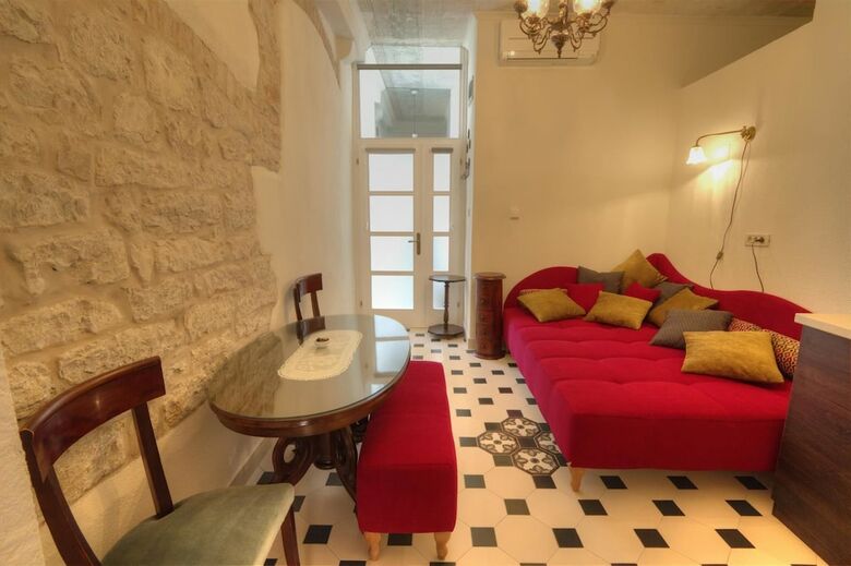 Aparthotel Central Apartments - Integrated Hotel
