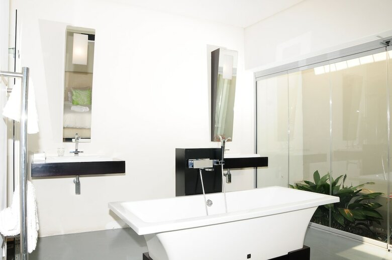 Hotel Dunkley House