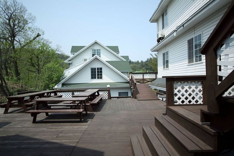 Hotel Mangsang Bluemarine Club