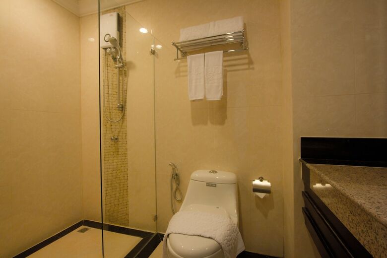 Hotel Lk Grand Living Place