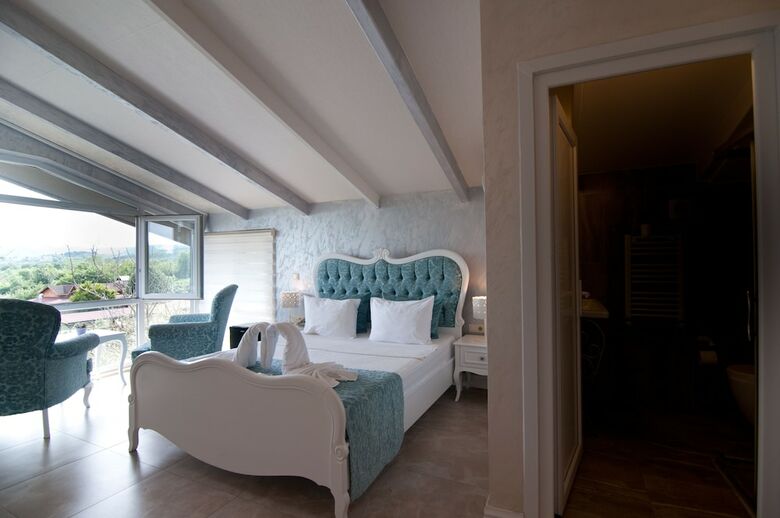 A?va Nehir Evi Butik Hotel