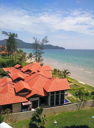 Apartamentos Sabah Beach Villas & Suites