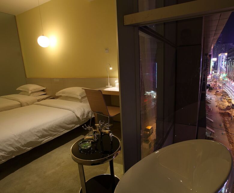 Hotel Colour Inn Shenzhen Dongmen Branch
