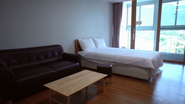 Pension Fantasia Condo