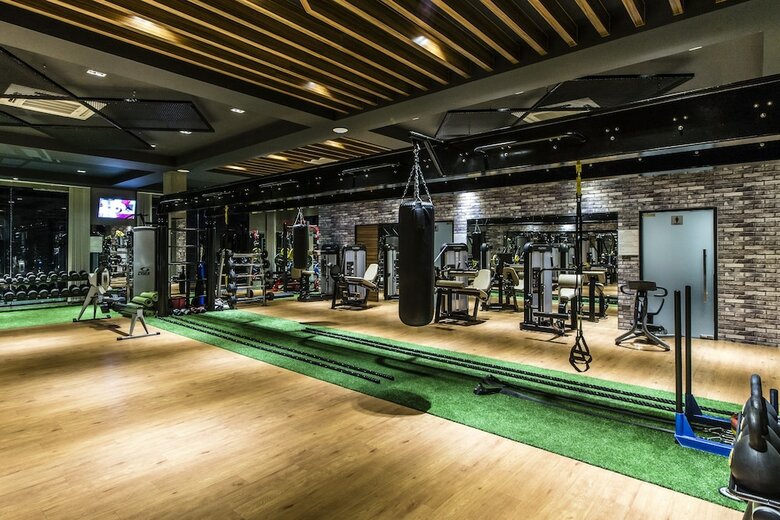 Cresco Hotel Buriram