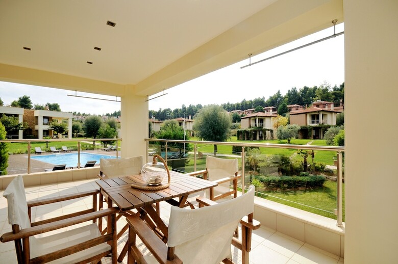 Aparthotel Polyastron Place Hotel & Spa
