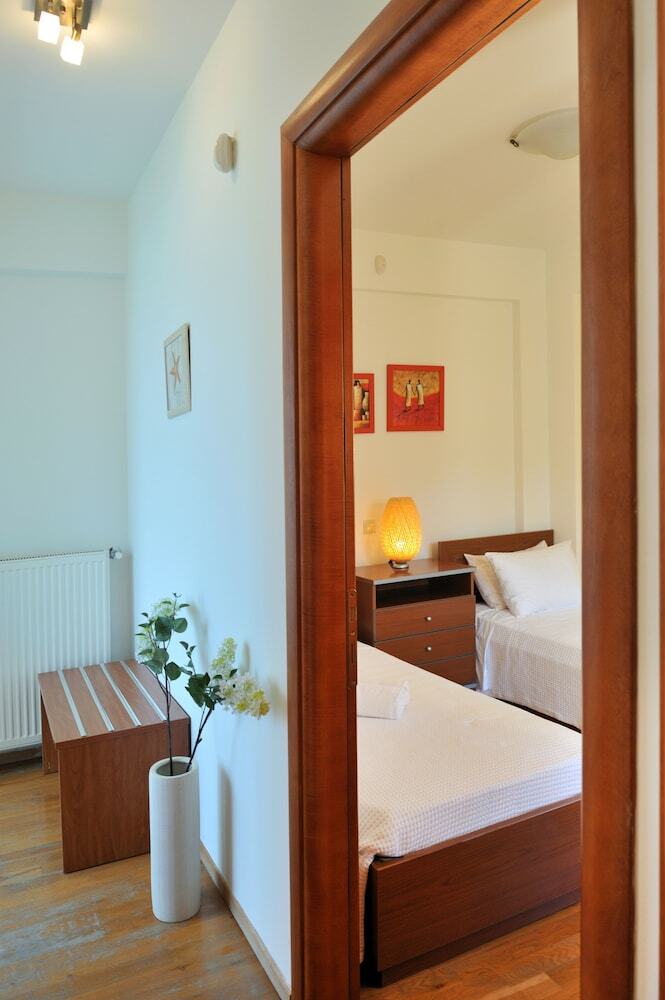 Aparthotel Polyastron Place Hotel & Spa