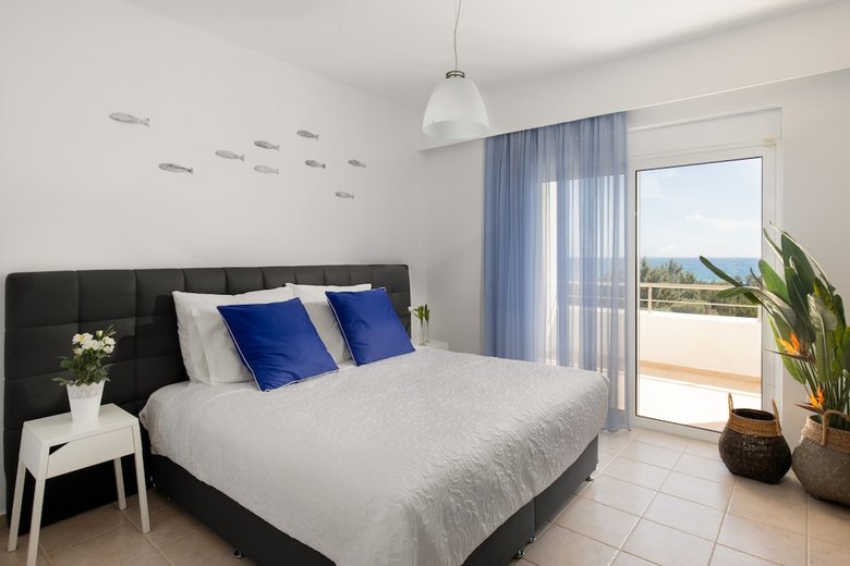 Antonoglou Beach Villas, Gennadi