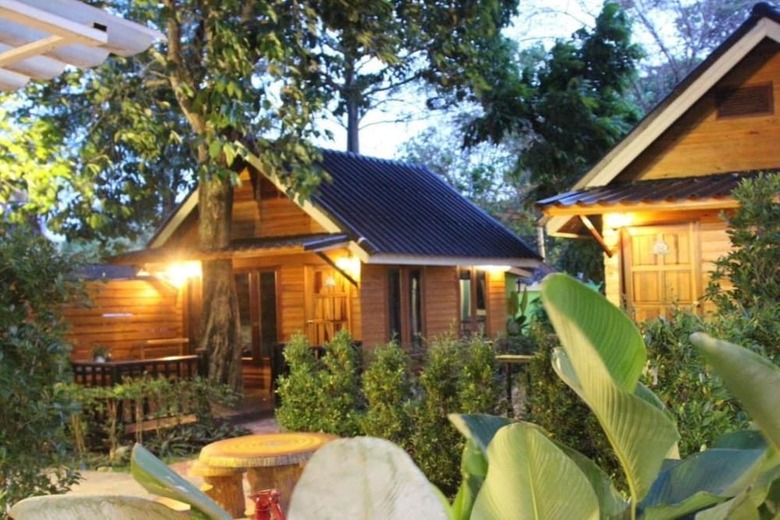 Hotel Poohbar Resort & Lotusdive