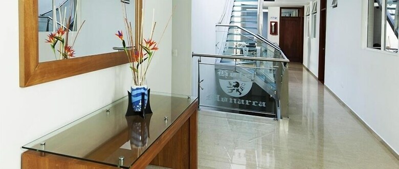 Hotel Monarca