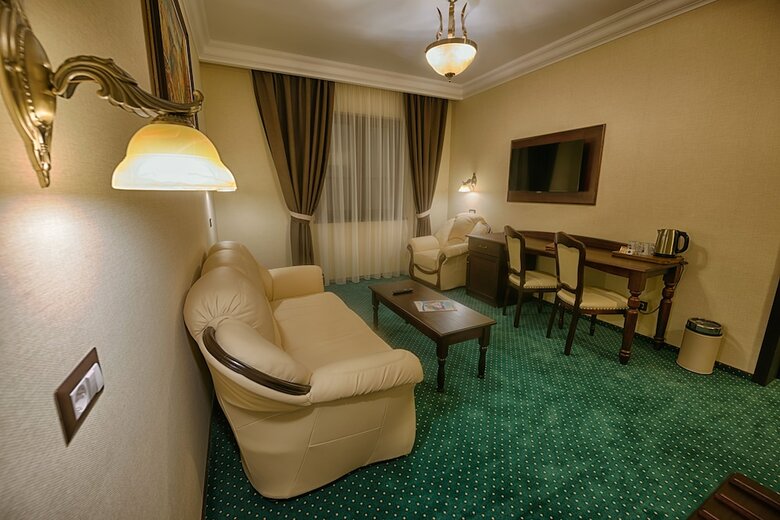 Magus Hotel