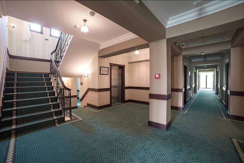 Magus Hotel