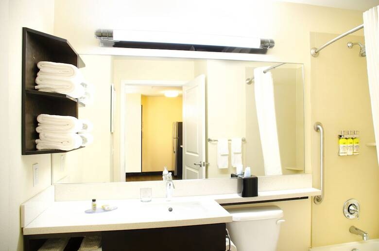 Hotel Candlewood Suites York