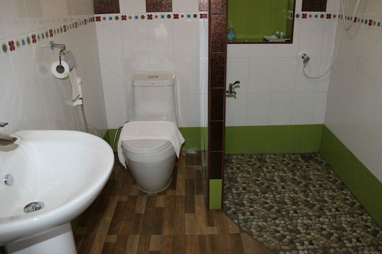 Hotel Baanrimnam Resort Trat